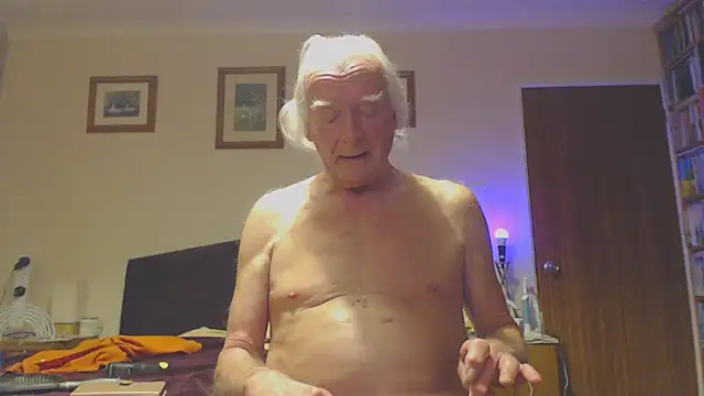 Snapshot of WaverlyKernow chatting on 26, 1, 2025 WaverlyKernow online show from 26, 1, 2025