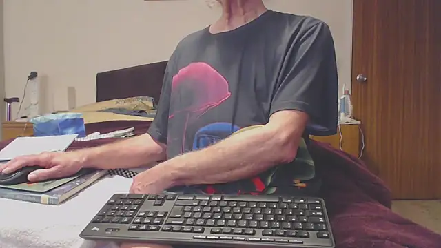 Snapshot of WaverlyKernow chatting on 30, 1, 2025 WaverlyKernow online show from 30, 1, 2025