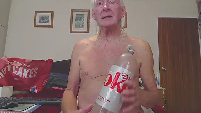 Snapshot of WaverlyKernow chatting on 24, 9, 2025 WaverlyKernow online show from 24, 9, 2025