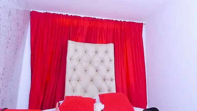luna hoott online show from 28, 7, 2026