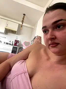 Snapshot of chunliklk chatting on 10, 10, 2025 chunliklk online show from 10, 10, 2025