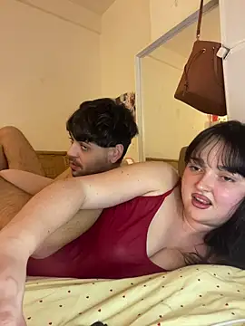 Snapshot of chunliklk chatting on 15, 12, 2025 chunliklk online show from 15, 12, 2025