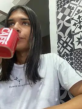 Snapshot of mariy_ chatting on 21, 1, 2025 mariy online show from 21, 1, 2025