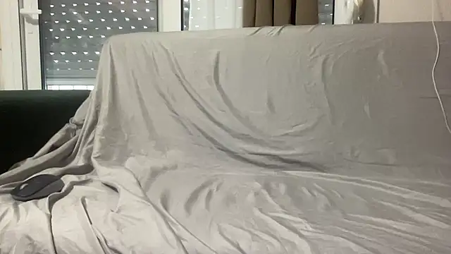 Akismegls online show from 18, 4, 2026