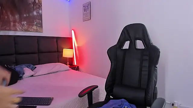 Megan Miles02 online show from 19, 3, 2025