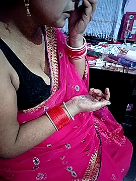 reemacouple007 online show from 25, 6, 2026