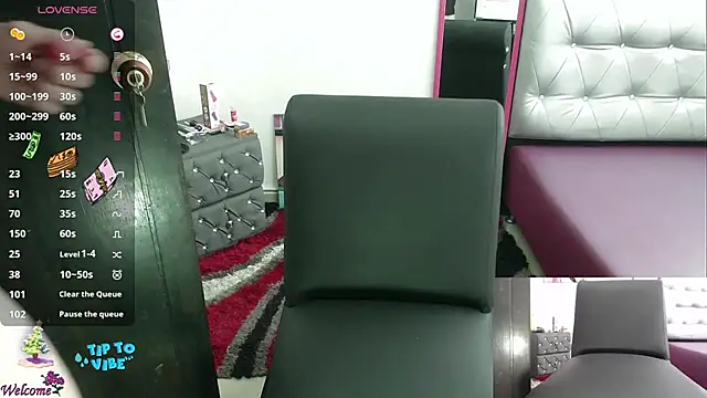 ViickySexy online show from 17, 12, 2024