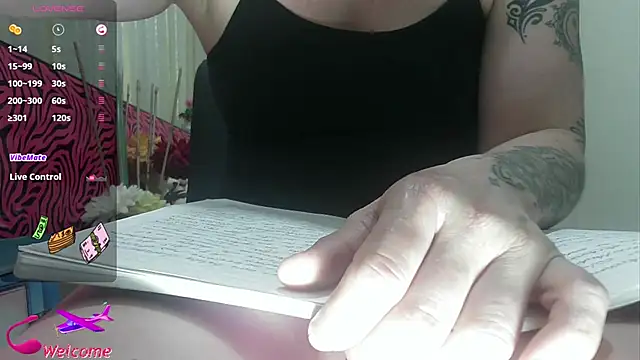 Snapshot of ViickySexy chatting on 27, 2, 2026 ViickySexy online show from 27, 2, 2026