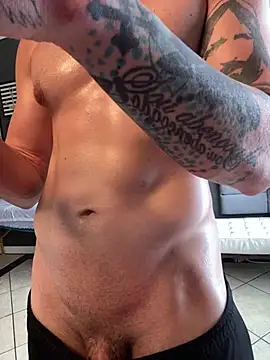 Snapshot of MachineDien chatting on 25, 2, 2025 MachineDien online show from 25, 2, 2025