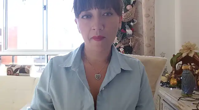 Snapshot of tata_laima__ chatting on 4, 12, 2024 tata laima   online show from 4, 12, 2024