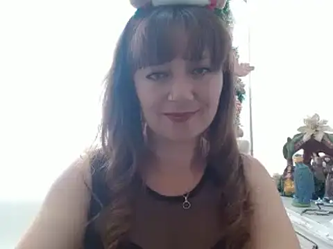 Snapshot of tata_laima__ chatting on 7, 12, 2024 tata laima   online show from 7, 12, 2024