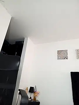 Snapshot of tata_laima__ chatting on 3, 1, 2025 tata laima   online show from 3, 1, 2025