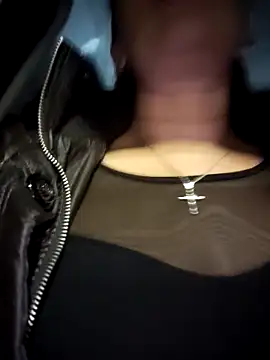 Snapshot of tata_laima__ chatting on 15, 10, 2025 tata laima   online show from 15, 10, 2025