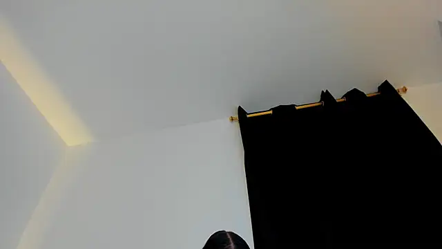 liily moore online show from 16, 7, 2026