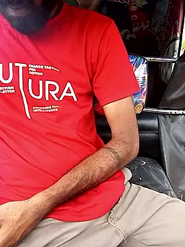 Snapshot of DulajThushara2468 chatting on 12, 1, 2026 DulajThushara2468 online show from 12, 1, 2026