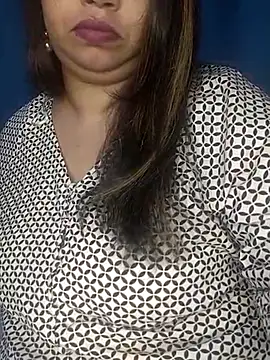 Ravina patil1 online show from 13, 2, 2025