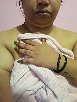 Ravina patil1 online show from 7, 7, 2026