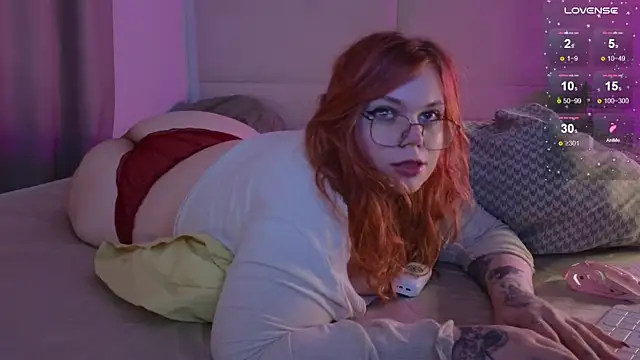 Tara Renn online show from 8, 9, 2025