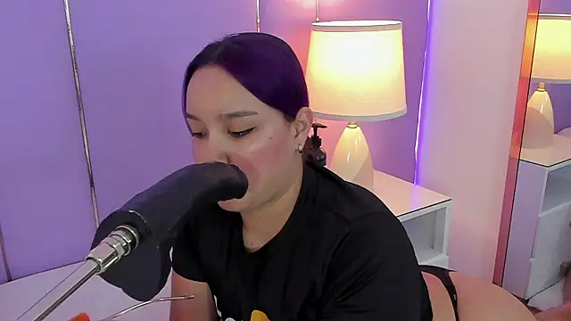 SophyRuiz  online show from 13, 1, 2026