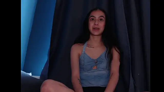 Snapshot of ValeryBaker_ chatting on 7, 10, 2025 ValeryBaker  online show from 7, 10, 2025