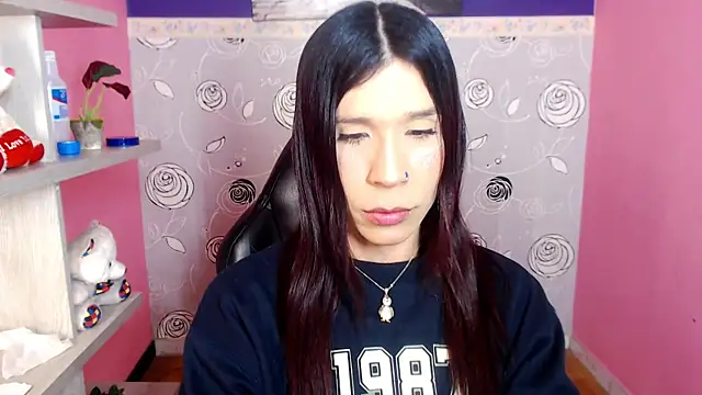 SaraSofia44 online show from 29, 1, 2025