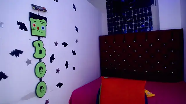 Snapshot of angelinebigcock chatting on 4, 2, 2025 angelinebigcock online show from 4, 2, 2025