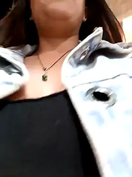 Snapshot of Lena-32 chatting on 15, 2, 2026 Lena-32 online show from 15, 2, 2026