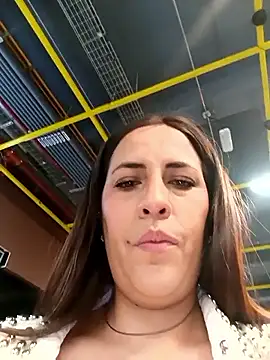 Snapshot of Lena-32 chatting on 4, 3, 2026 Lena-32 online show from 4, 3, 2026