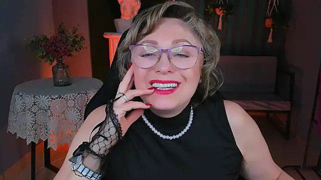 sugar vivien online show from 6, 2, 2025