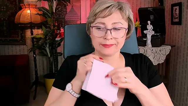 sugar vivien online show from 20, 2, 2025