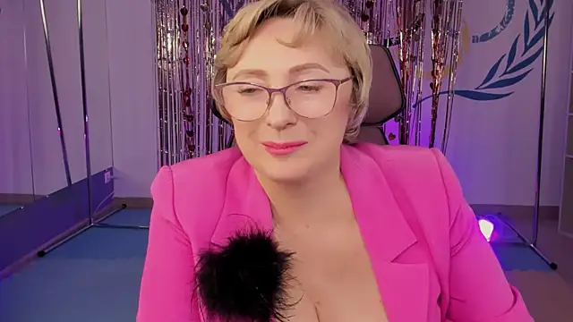 sugar vivien online show from 26, 2, 2025