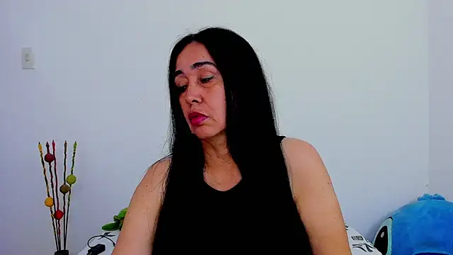 HorniestMilf online show from 4, 2, 2026