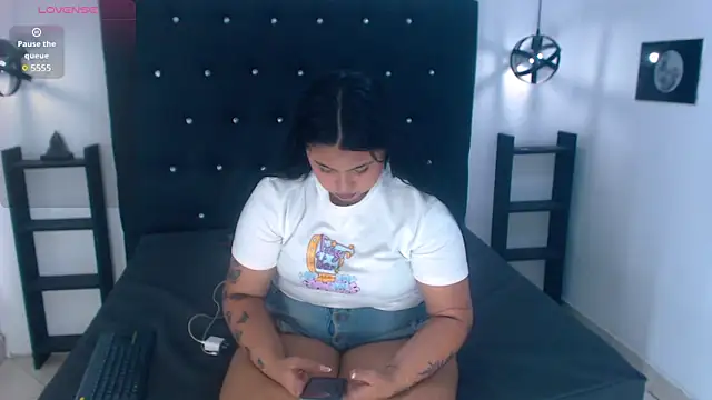 Mels  online show from 21, 2, 2025