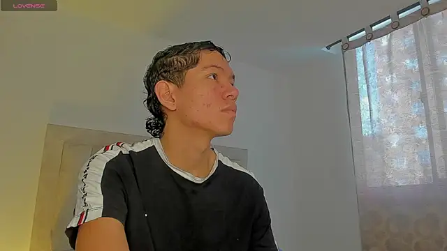 JulianRose 1 online show from 9, 9, 2025