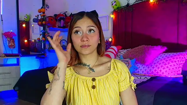 alisson zafiro  online show from 11, 1, 2026