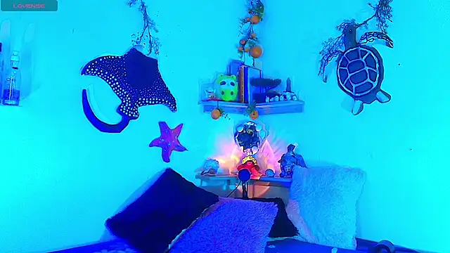 alisson zafiro  online show from 6, 8, 2026