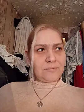 Minna Jeannie online show from 4, 3, 2025