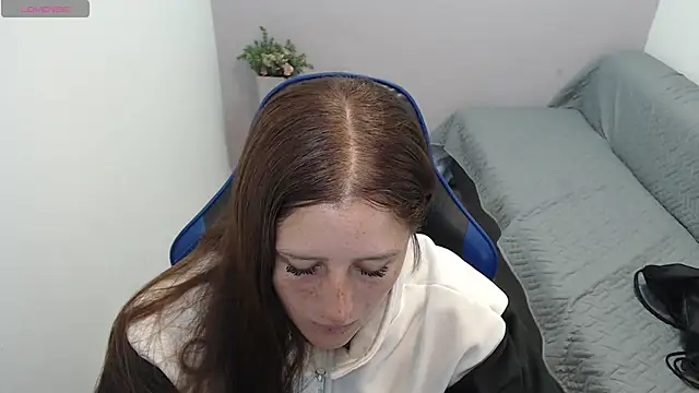 Snapshot of valerie_diaz1 chatting on 16, 9, 2025 valerie diaz1 online show from 16, 9, 2025