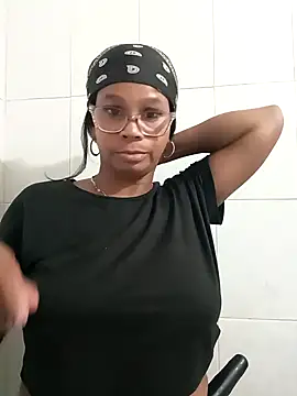 Melanie candy  online show from 16, 10, 2025