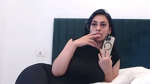 Aimeclark online show from 28, 4, 2026