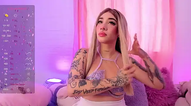 pink quarz online show from 15, 12, 2024