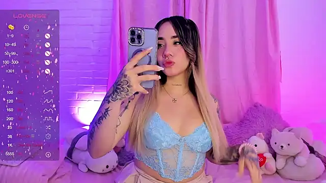 pink quarz online show from 9, 1, 2025