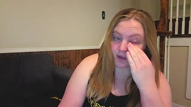 PhatAssBlond online show from 6, 2, 2026