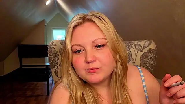 PhatAssBlond online show from 3, 5, 2026