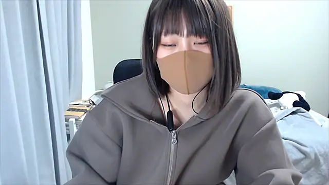 izumi  123 online show from 5, 12, 2024