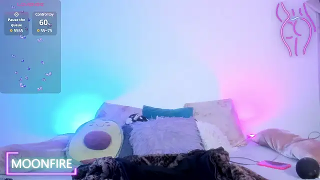 Snapshot of moonfiredancer chatting on 19, 12, 2024 moonfiredancer online show from 19, 12, 2024