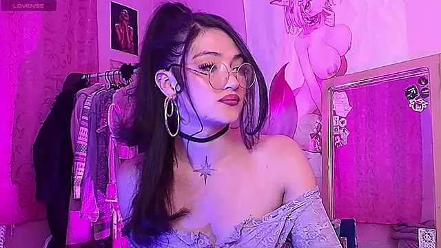 Snapshot of moonfiredancer chatting on 23, 9, 2025 moonfiredancer online show from 23, 9, 2025