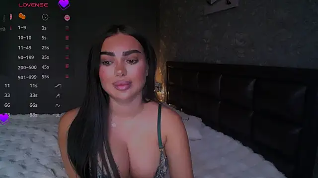 babyleilaa online show from 8, 3, 2025