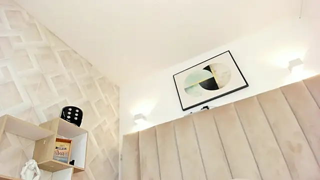 Anniie Queen online show from 18, 2, 2026