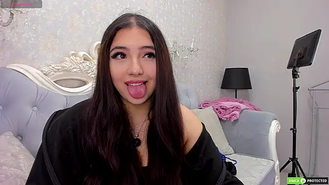 Snapshot of JennyFerguson chatting on 3, 11, 2025 JennyFerguson online show from 3, 11, 2025